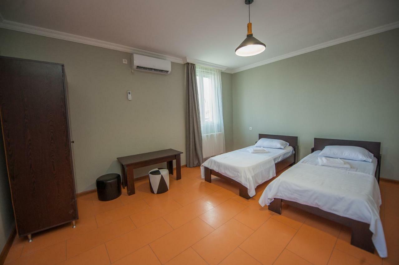 Hotel Cosmos Batumi Exterior foto