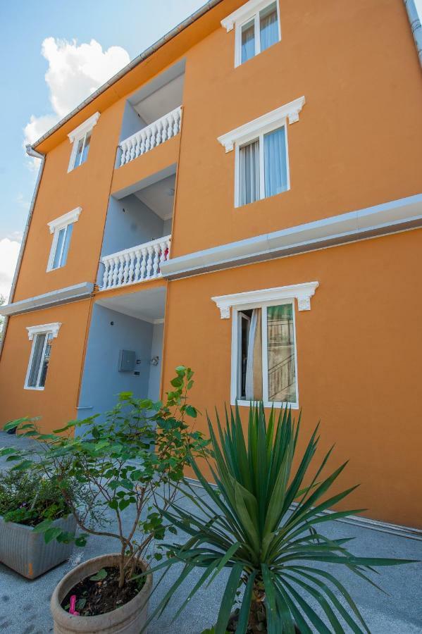 Hotel Cosmos Batumi Exterior foto